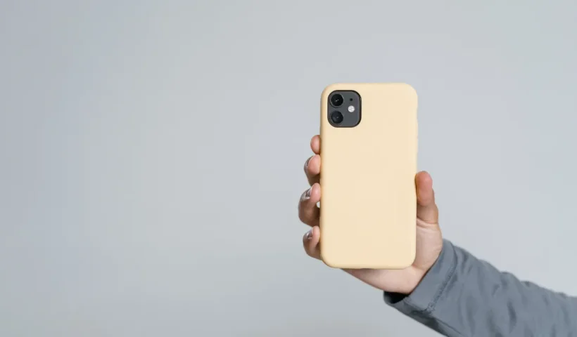 Ako si vybrať puzdro na iPhone, ktoré naozaj ochráni telefón
